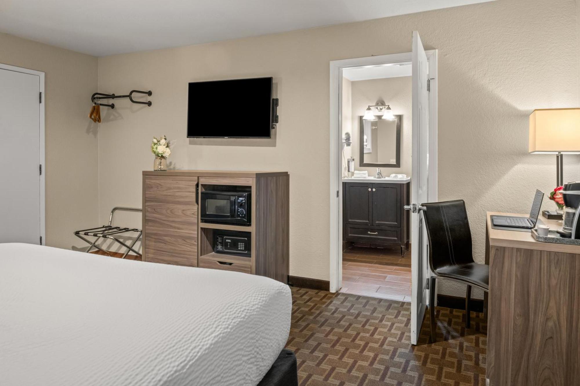 Buck Meadows Lodge Гроувланд Екстериор снимка