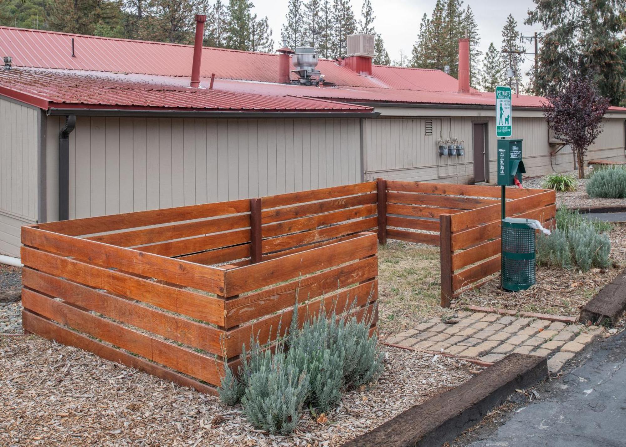 Buck Meadows Lodge Гроувланд Екстериор снимка